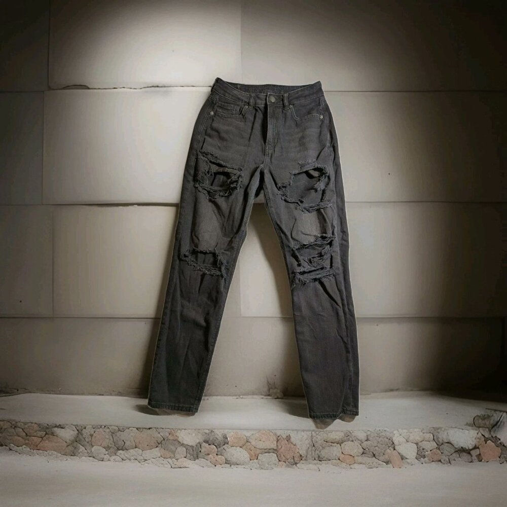 American Eagle Ripped Jeans Women 2 Regular Distressed Black Denim